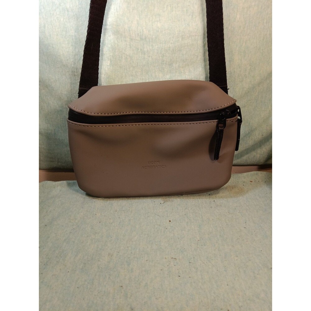 Ucon Acrobatics Lotus Infinity Jona Medium Crossbody Bag - Gray